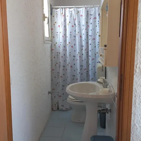 A Due Passi Dal Mare Apartment *
